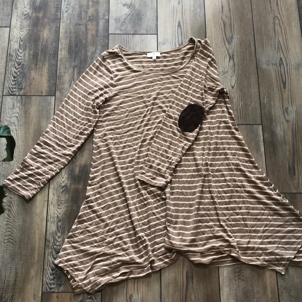 Fall elbow patch top
